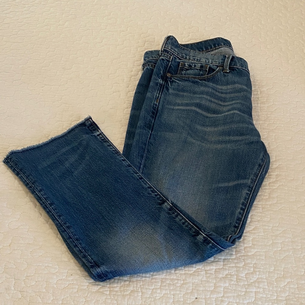Banana Republic Faded Blue Denim Cropped Flare Jeans - Picture 8 of 8
